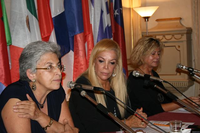 Rosa Maria Grillo, Sylvia Irrazábal e Brigidina Gentile,